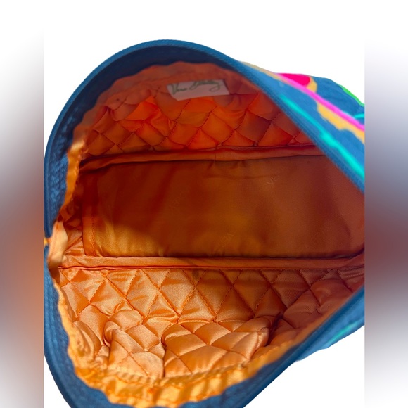 Vera Bradley Cosmetic Bag ~ In Great Condition - Picture 5 of 11